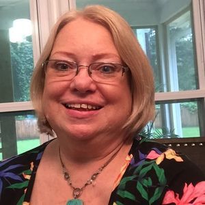 Meet your Posher, Pamela